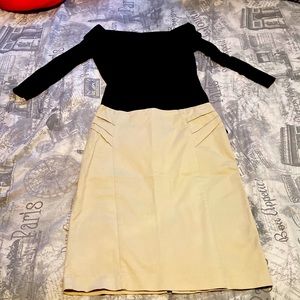 Kaki Pencil skirt